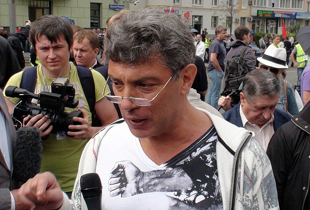 Rus muhalif Nemtsov öldürüldü