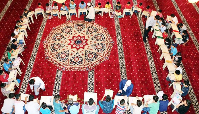 Camiler yaz Kur'an kurslarına hazır