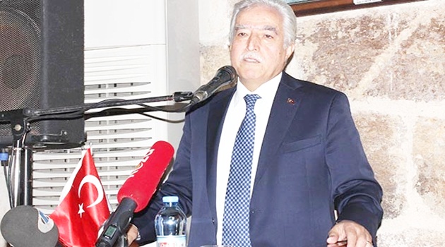 Bir bakanın bir milletvekilinin destek vermediği kulüp bir yere gitmez