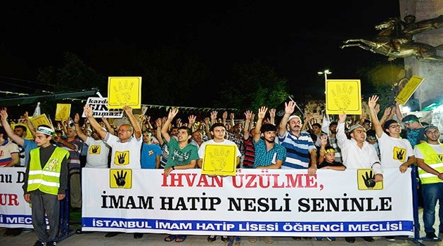Türkiye katliamlara karşı ayakta