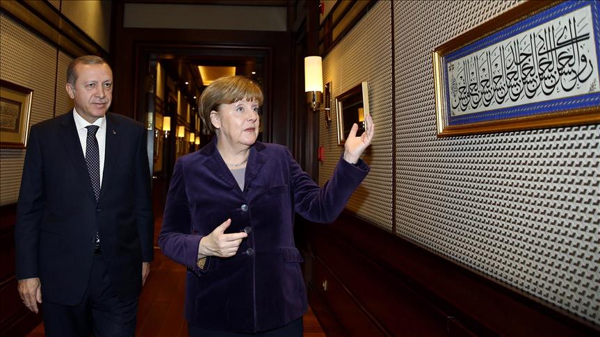 Cumhurbaşkanı Erdoğan, Merkel'i kabul etti