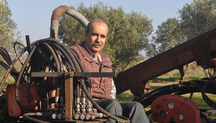 100 kilo zeytini 2 dakikada topluyor