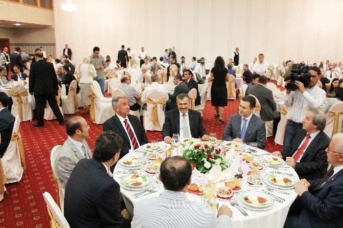 Üsküp'teki 'huzur' iftarı devletin zirvesini buluşturdu