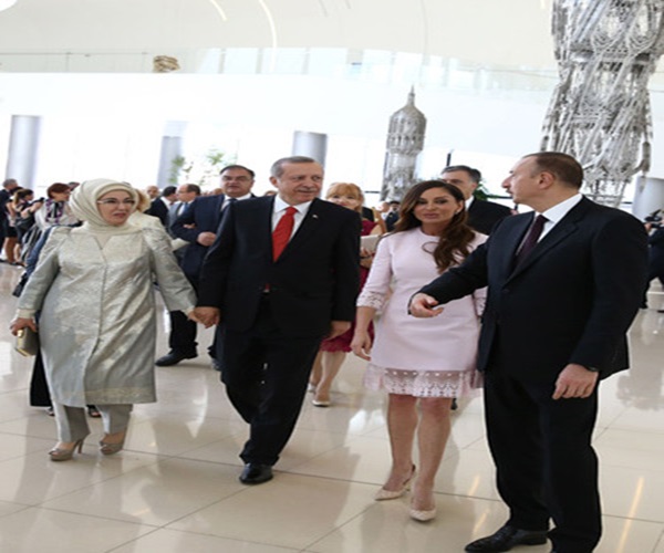 Cumhurbaşkanı Erdoğan Aliyev'le görüştü