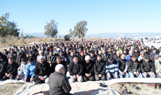 Silifkeli çiftçiler yağmur duasına çıktı