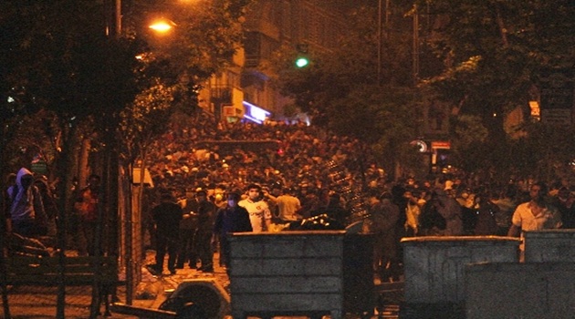 Yüzü maskeli şahıslar olayları provoke ediyor
