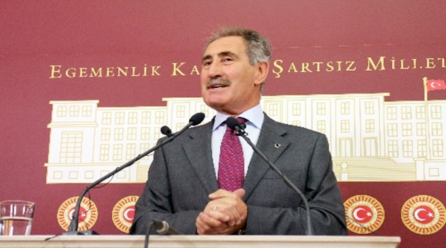 Ertuğrul Günay, istifa etmeyeceğini açıkladı