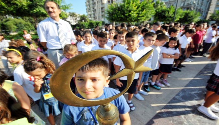 İlköğretimde "öğrenci andı" kaldırıldı