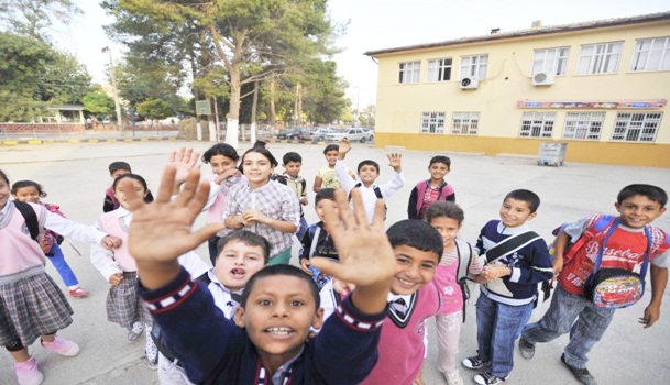 Sınırdaki çatışma yüzünden okullar tatil