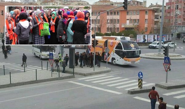 İHL öğrencileri, AK Parti otobüsü ile mitinge taşındı