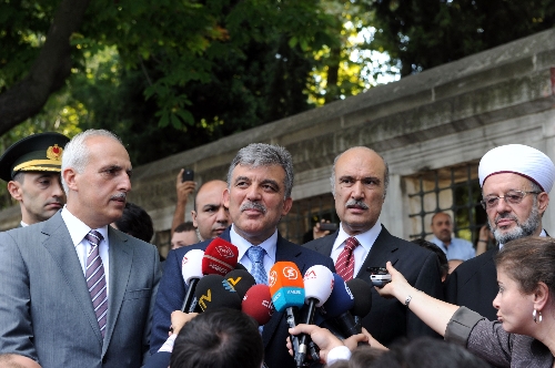 Cumhurbaşkanı Gül: Herkesin terör mesafe koyması gerekir