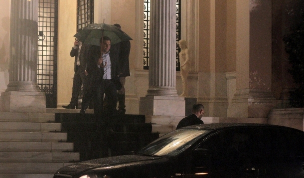 Syriza-ANEL hükümeti 10 bakanlı olacak
