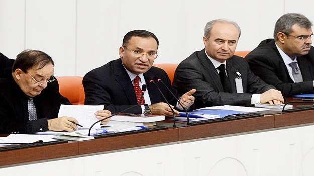 30 Mart'ta millet iftira ile gerçeği ayıracak