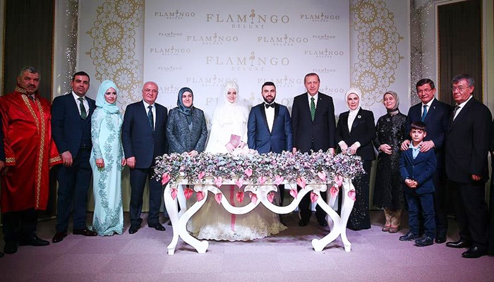 Erdoğan ve Davutoğlu nikah şahidi oldu