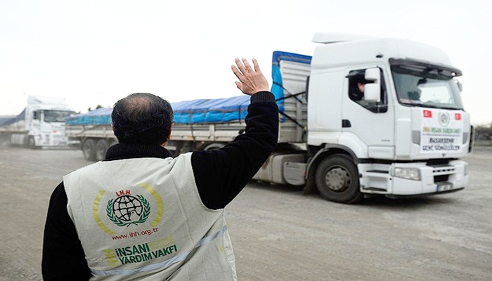 Mavi Marmara şehitleri adına 100 tonluk gıda yardımı