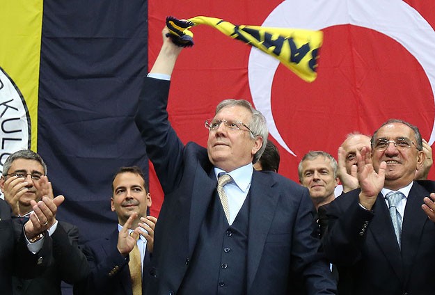 Aziz Yıldırım yeniden başkan