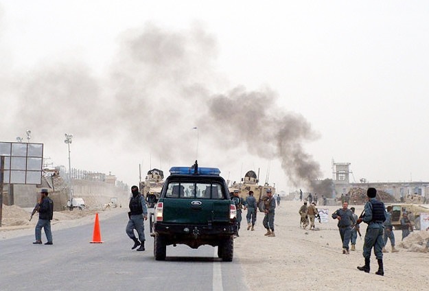 Afganistan'da Taliban'a yönelik operasyonlar: 96 ölü