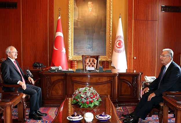 Deniz Baykal'dan Kılıçdaroğlu'na ziyaret
