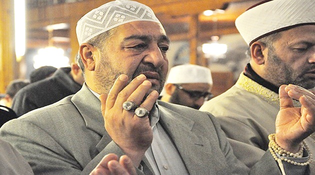 Mısır'daki darbe mağdurları için gözyaşı döktüler