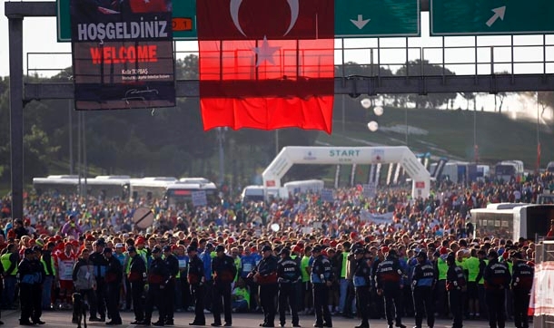 35. Vodafone İstanbul Maratonu Elit Kadınlar'da ilk 3'te iki Türk atlet var