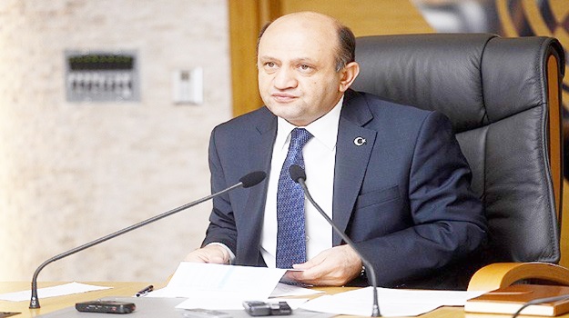 Daha cesur faiz indirimi bekliyoruz