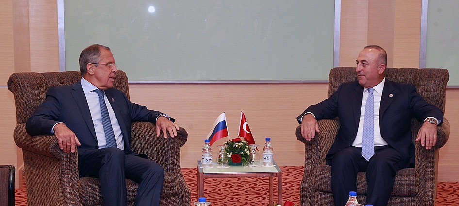 Dışişleri Bakanı Çavuşoğlu Lavrov ile görüştü