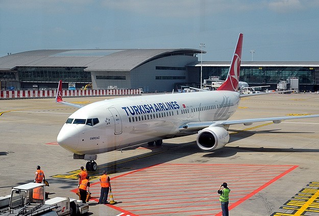 Türk Hava Yolları uçağı zorunlu iniş yaptı