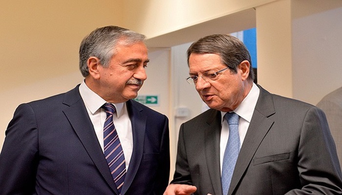 Akıncı ile Anastasiadis bir araya geldi