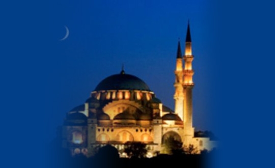 Üç Aylar yarın başlıyor