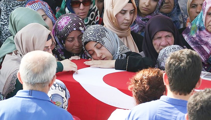 Türkiye'nin 'kahraman sivil şehitleri' oldular