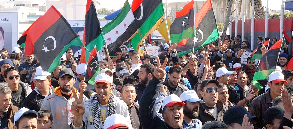 Libya'da tek devlet çok bayrak