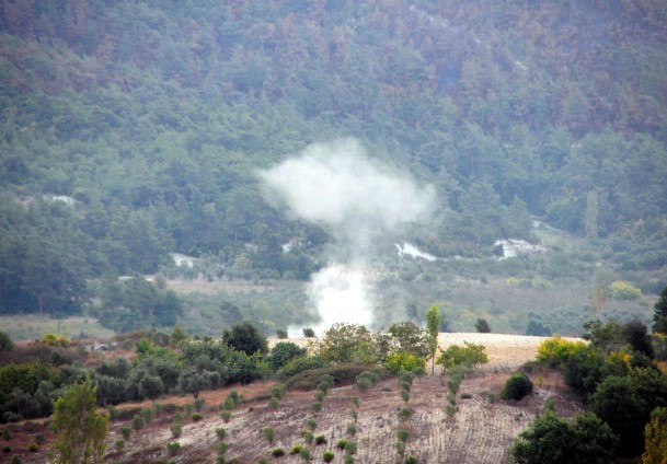 Hatay'a bir günde 3. top mermisi düştü