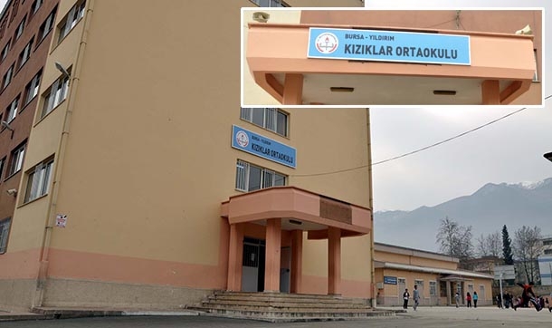 28 Şubat süreciyle özdeşleşen vali Orhan Taşanlar'ın ismi okuldan kaldırıldı
