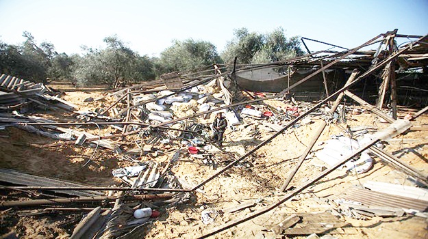 İsrail'den Gazze'ye hava saldırısı: 5 yaralı