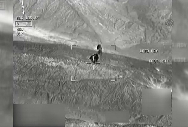 PKK'nın mühimmat deposunun imhası havadan görüntülendi