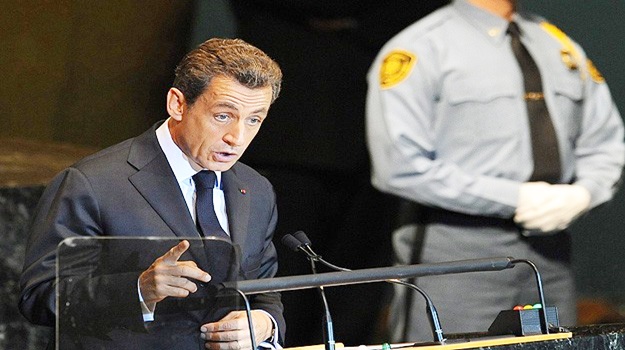 Nicolas Sarkozy gözaltına alındı