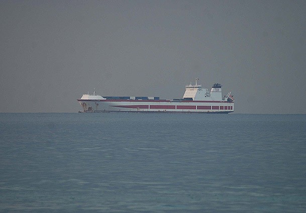 Patriotları taşıyan gemi İskenderun'da