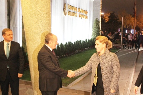 Kadir Topbaş, Lumnije Thaçi ile görüşüyor