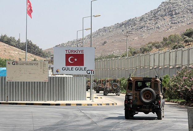 Sınırda devriye görevi yapan asker şehit oldu