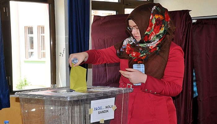 Seçim sorunsuz devam ediyor