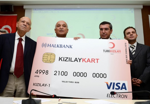 Suriyelilerin gıdasını Kızılay karşılayacak