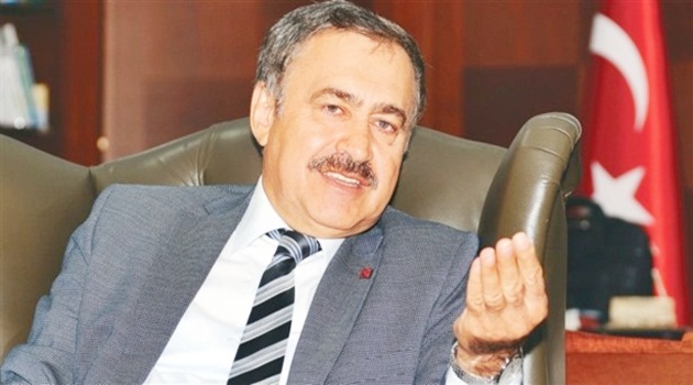 Bakan Eroğlu açılış töreninde bayıldı