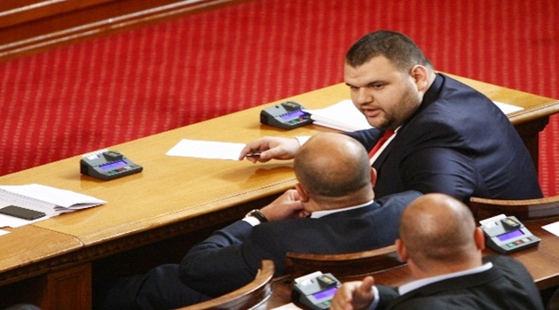 Bulgaristan'da meclis, istihbarat başkanı seçimini iptal etti