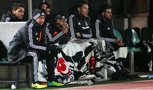 Kulüpler Birliği, tribünde yabancı oyuncu oturtulmasına karşı