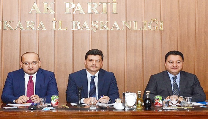 AK Parti'de istişare yemeği düzenlendi