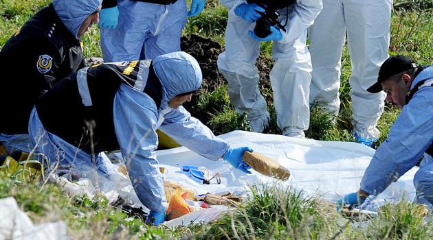 İzmir'de 17 kilo plastik patlayıcı ele geçirildi