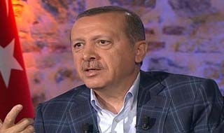 Başbakan Erdoğan: Başbuğ tutuklu yargılanmamalı