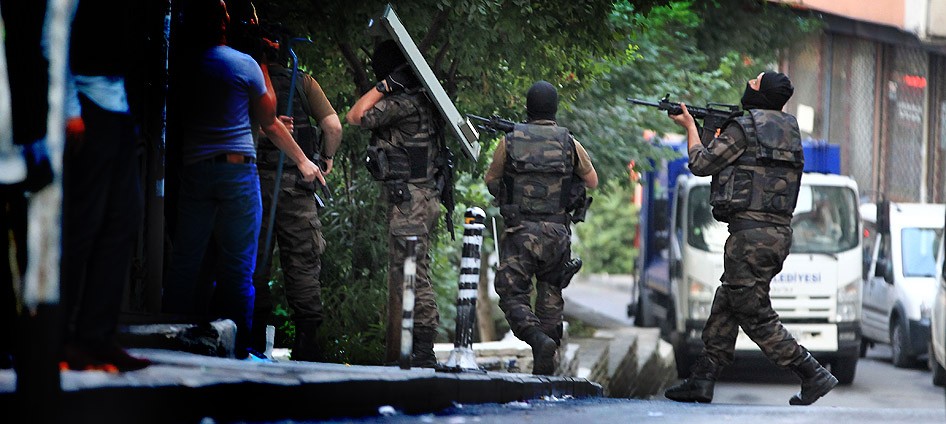 Terör örgütlerine operasyon: 1 ölü