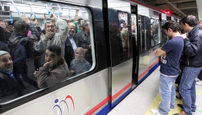 TCDD: Marmaray seferlerini acil butonuna basan yolcular aksattı