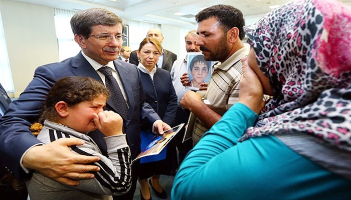 Davutoğlu çocukları kaçırılan aileleri kabul etti